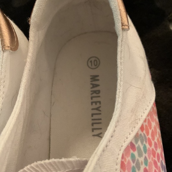 Monogrammed sneakers - Picture 3 of 4